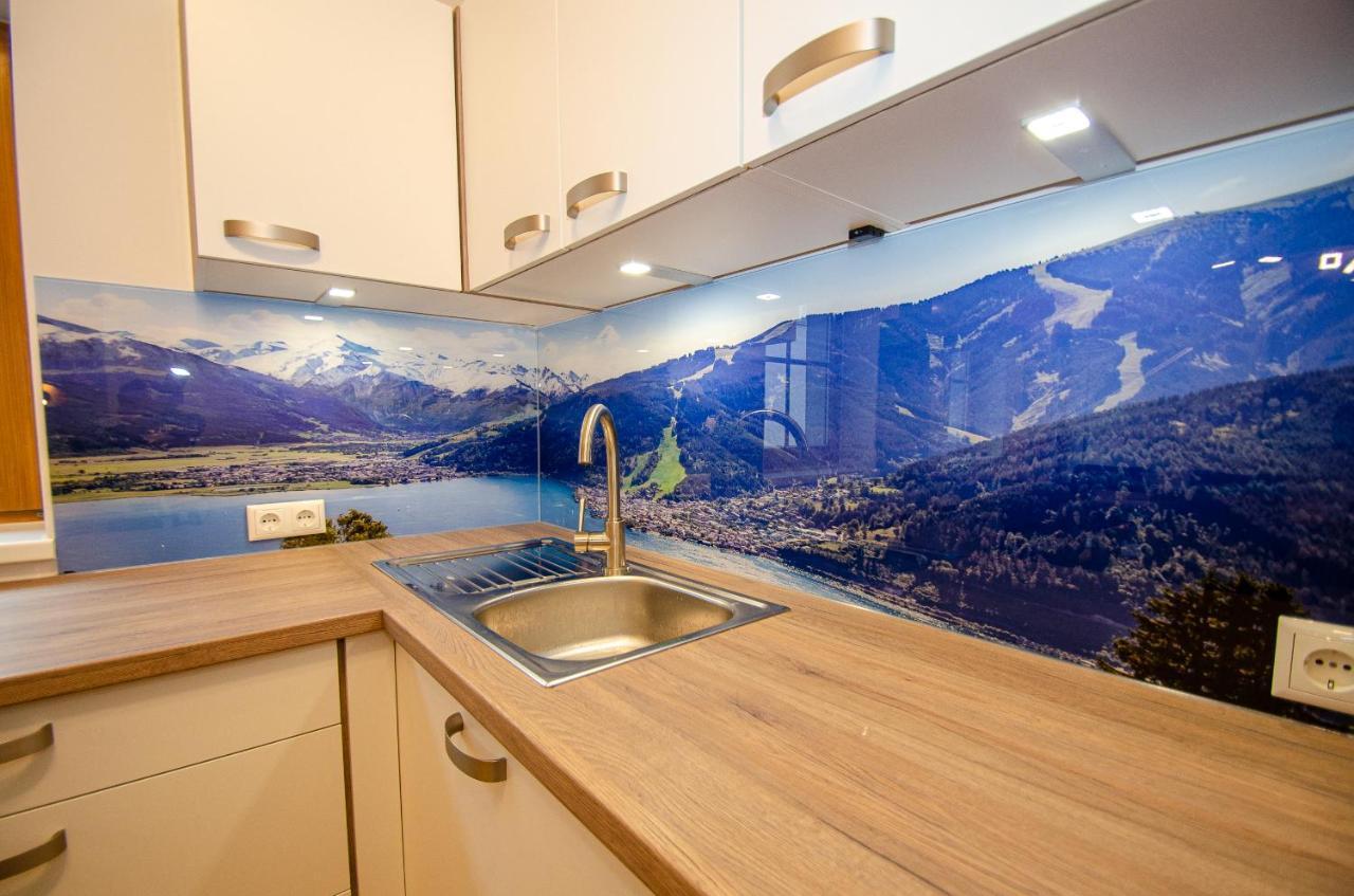 Appartementhaus Zell City By All In One Apartments เซลล์อัมเซ ภายนอก รูปภาพ