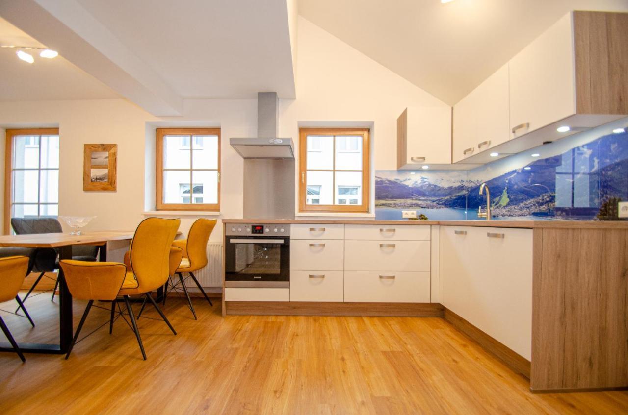 Appartementhaus Zell City By All In One Apartments เซลล์อัมเซ ภายนอก รูปภาพ