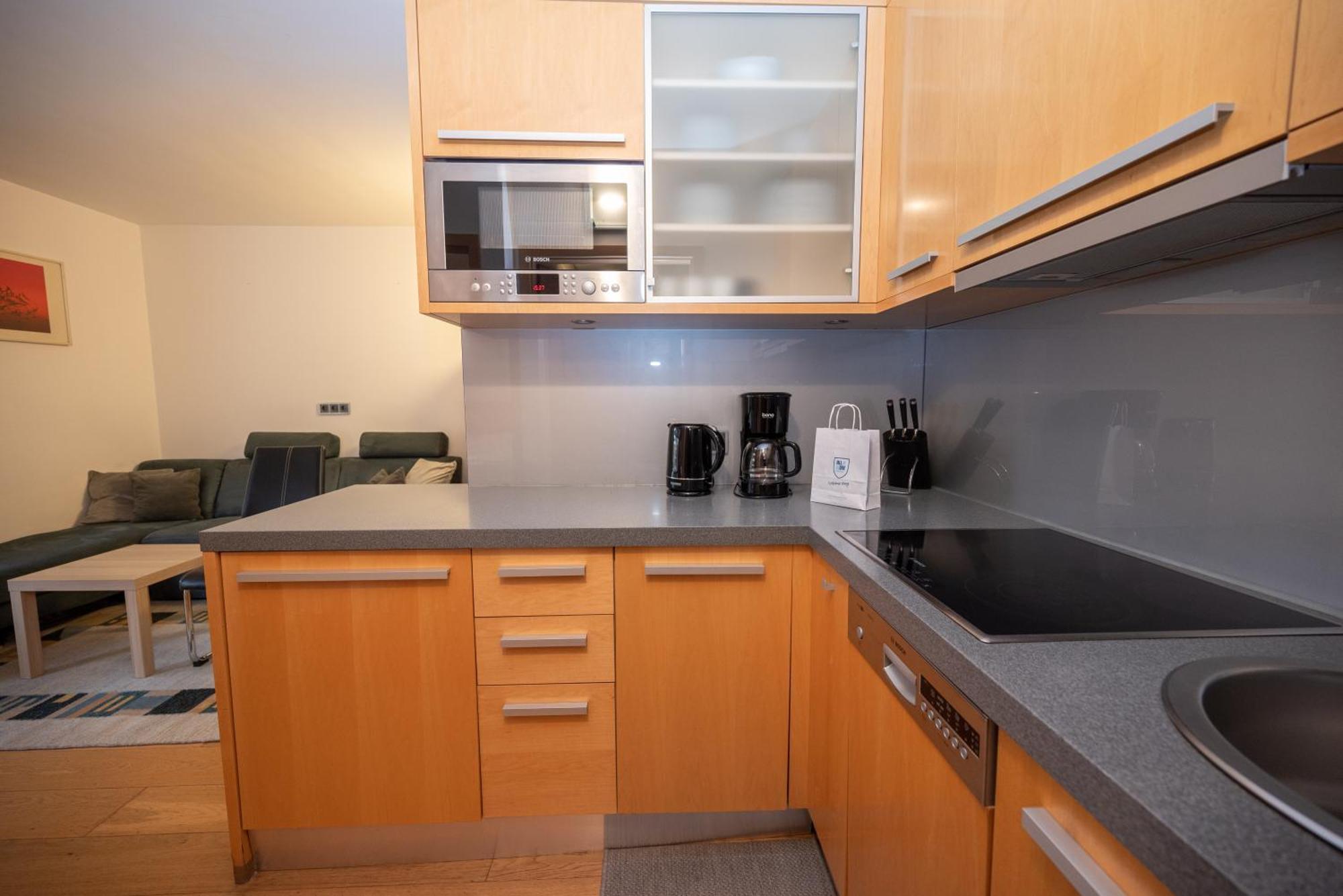 Appartementhaus Zell City By All In One Apartments เซลล์อัมเซ ภายนอก รูปภาพ