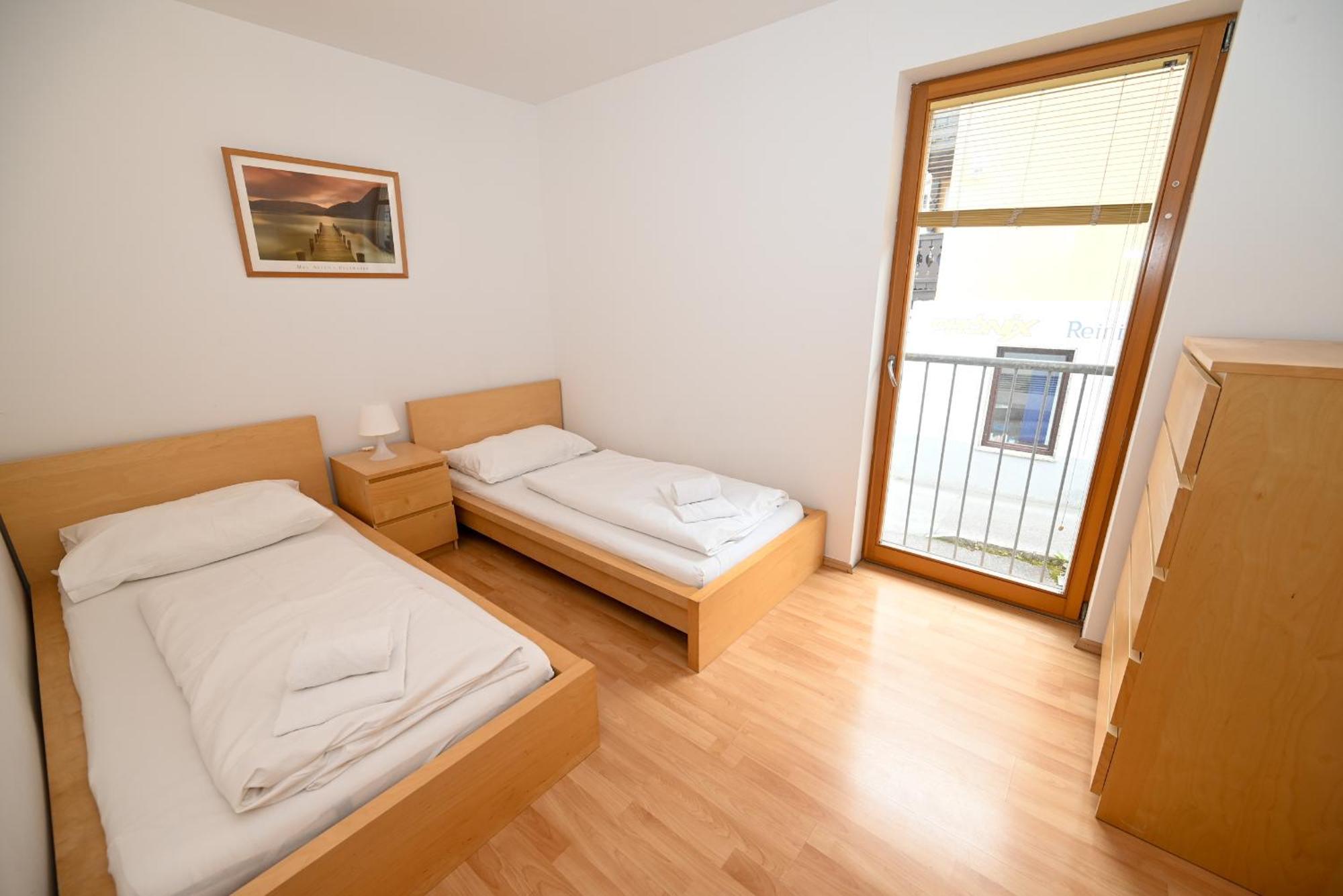 Appartementhaus Zell City By All In One Apartments เซลล์อัมเซ ภายนอก รูปภาพ