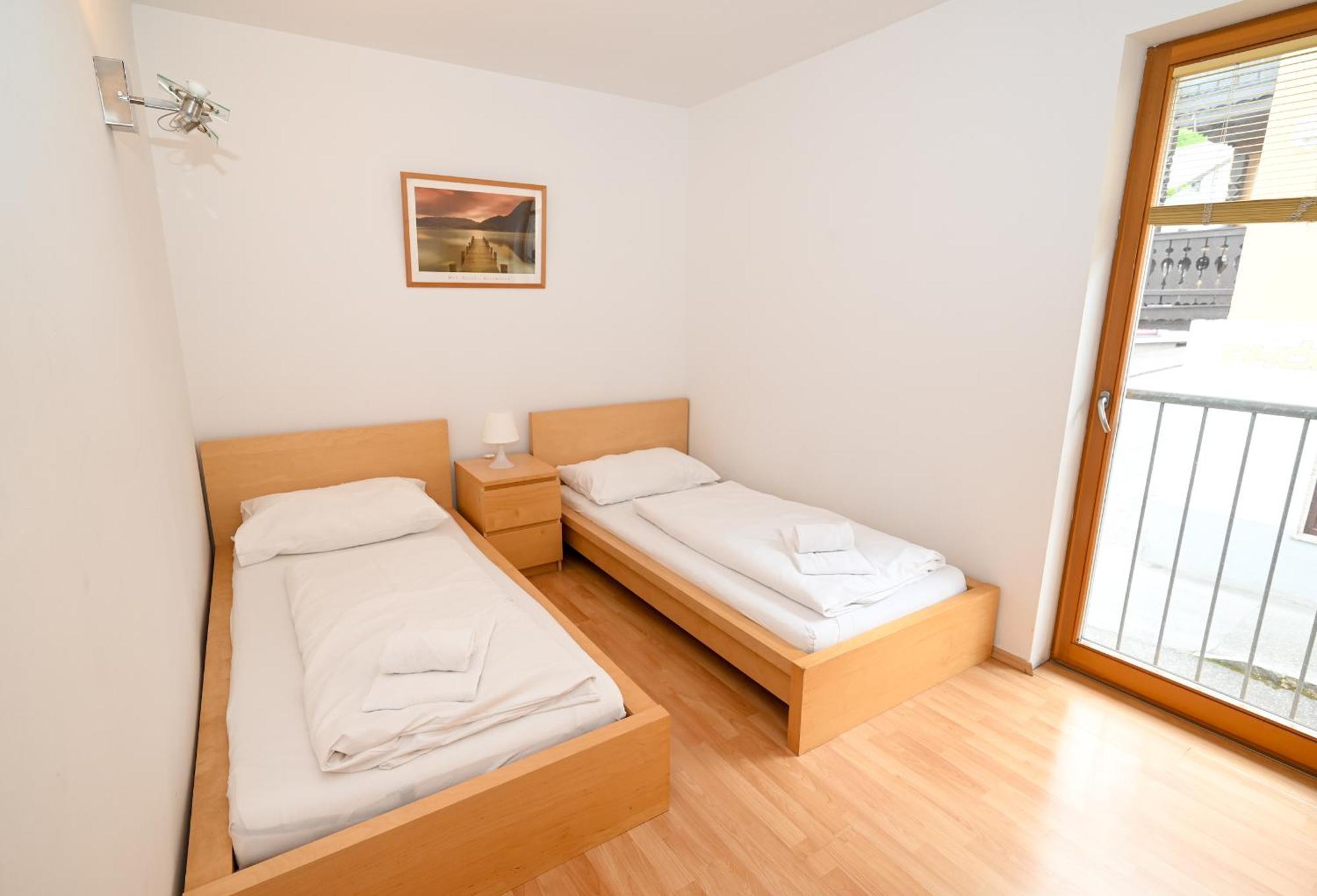 Appartementhaus Zell City By All In One Apartments เซลล์อัมเซ ภายนอก รูปภาพ