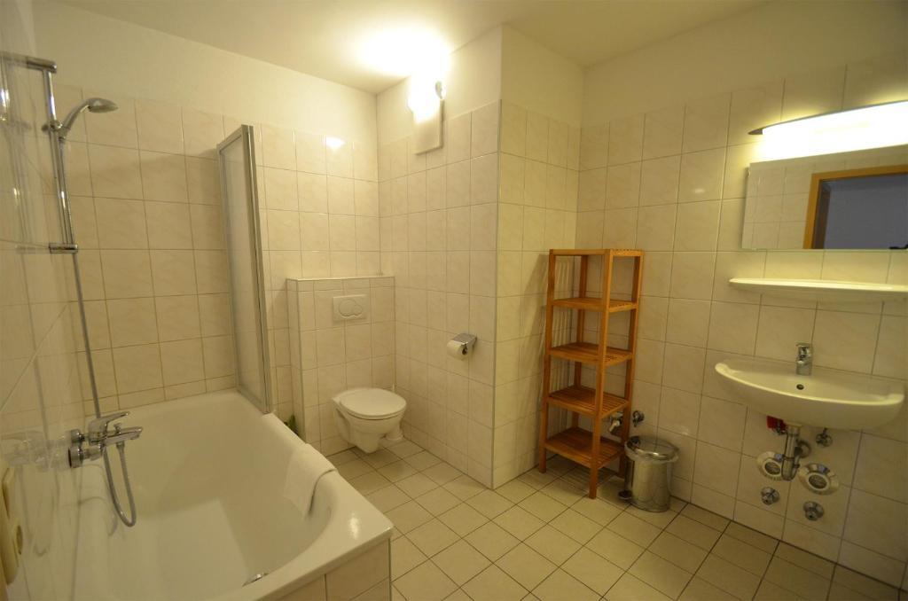 Appartementhaus Zell City By All In One Apartments เซลล์อัมเซ ภายนอก รูปภาพ